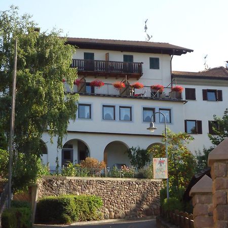 Gasthof Zum Roessl San Genesio Atesino Esterno foto